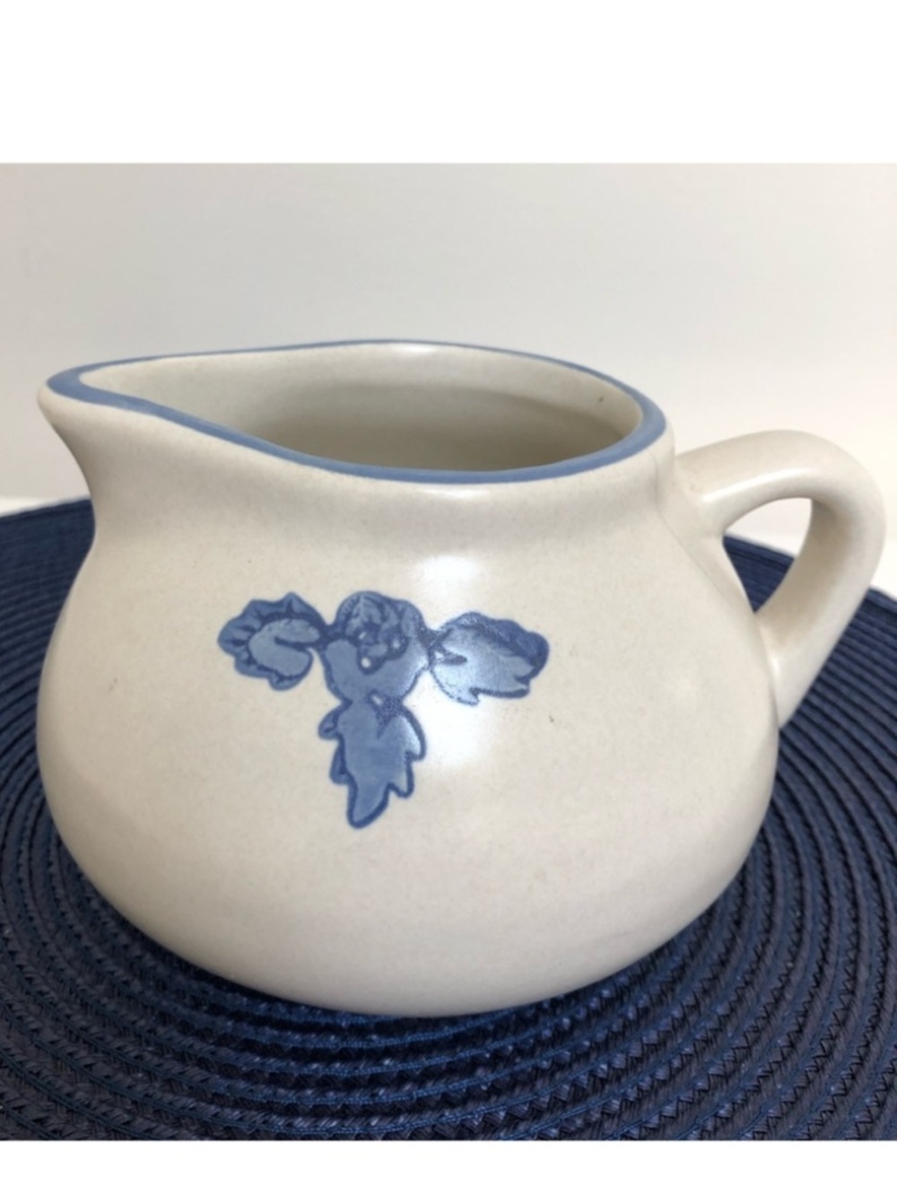 Vintage 1960’s Pfaltzgraff Yorktowne Stoneware Pitcher